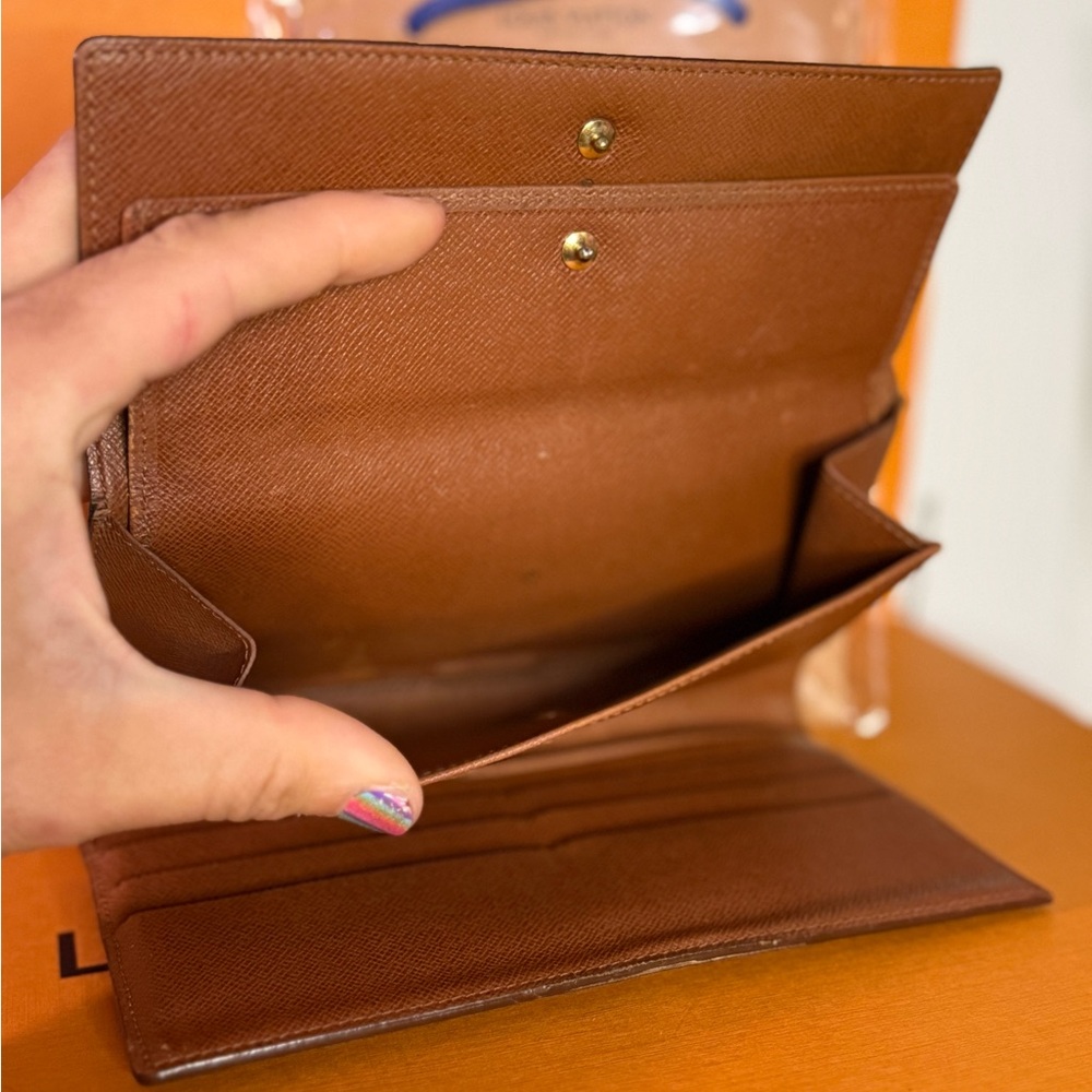 Louis Vuitton Monogram Sarah Wallet Brown Canvas Clutch - Picture 9 of 14
